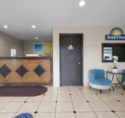 Days Inn by Wyndham Augusta Wheeler Road hotel detail image 4