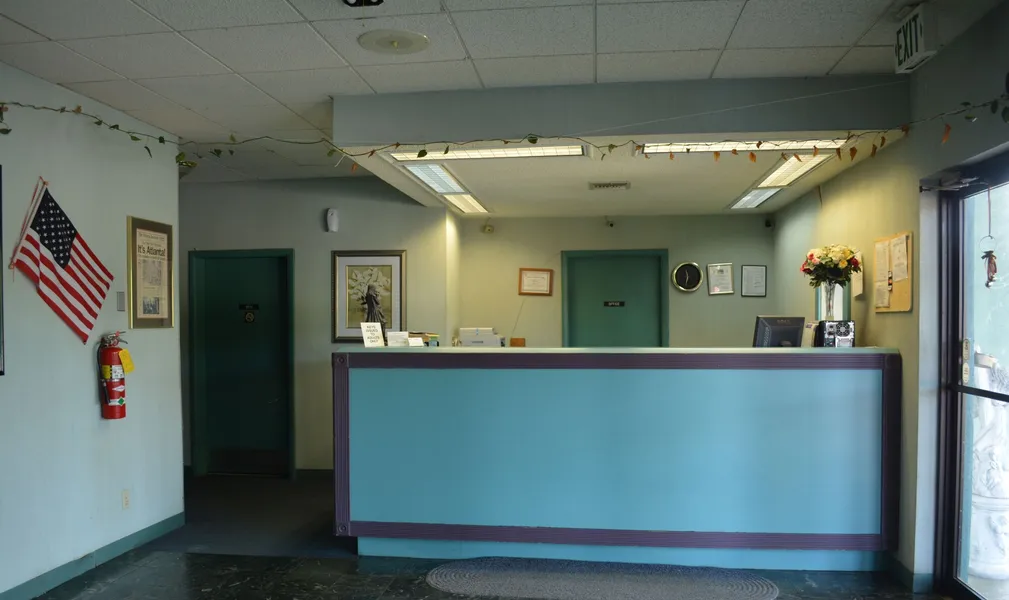 Camilla Inn & Suites hotel detail image 2