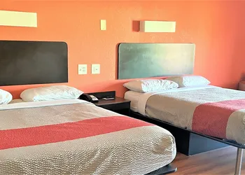 Motel 6 White, GA - Cartersville hotel thumbnail 6