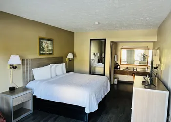 Alpine Valley Inn hotel thumbnail 3