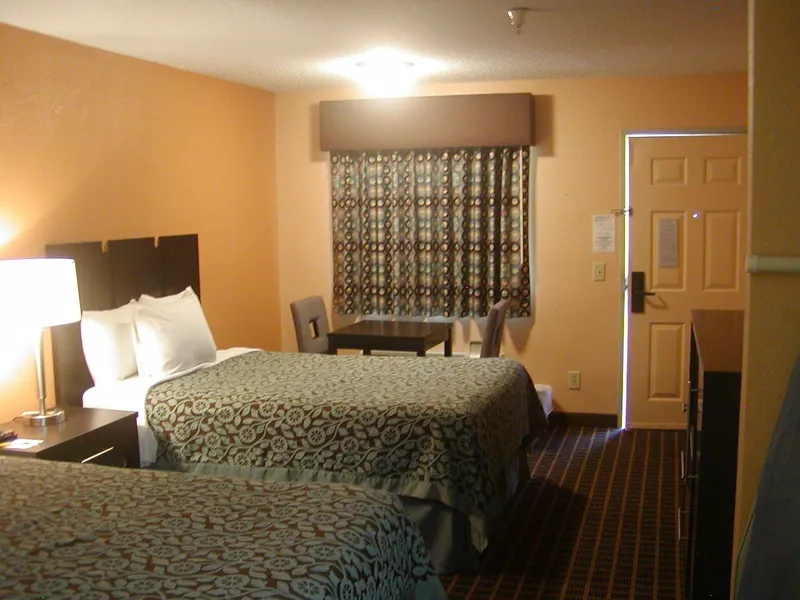 Days Inn by Wyndham Marietta White Water hotel detail image 6