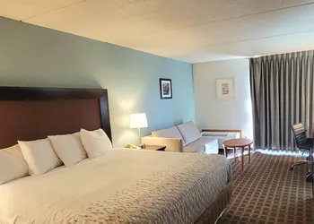 Inn at Grand Glaize hotel thumbnail 8