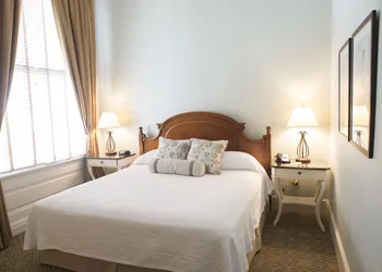 Fulton Lane Inn hotel thumbnail 5