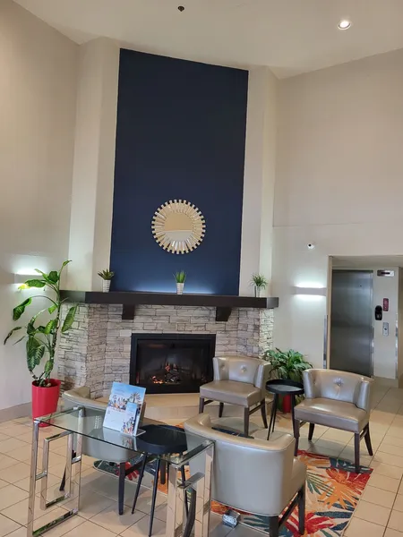 Super 8 by Wyndham Trois-Rivieres hotel detail image 2