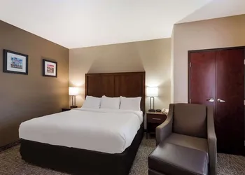 Comfort Inn & Suites Las Vegas - Nellis hotel thumbnail 6