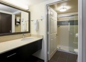 Staybridge Suites Philadelphia-Mt. Laurel by IHG hotel thumbnail 2