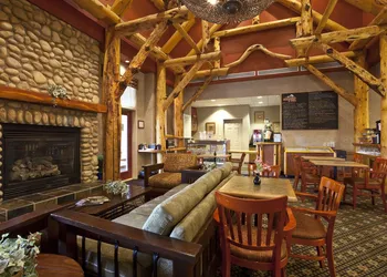 Trickle Creek Lodge hotel thumbnail 4