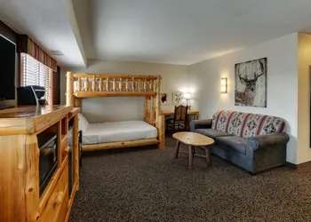 Stoney Creek Inn Quincy hotel thumbnail 5