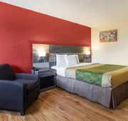 Econo Lodge Cloverdale hotel detail image 7