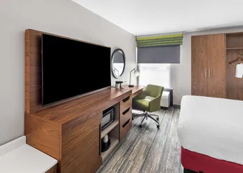 Hampton Inn Indianapolis-N.E./Castleton hotel thumbnail 4