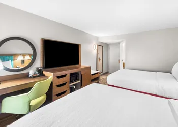 Hampton Inn Indianapolis-N.E./Castleton hotel thumbnail 5