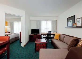 Residence Inn by Marriott Indianapolis Fishers hotel thumbnail 5