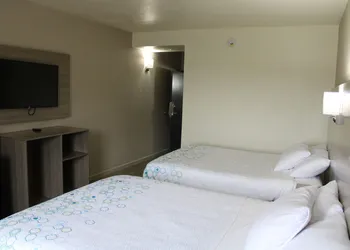 BlissPoint Inn kokomo hotel thumbnail 3