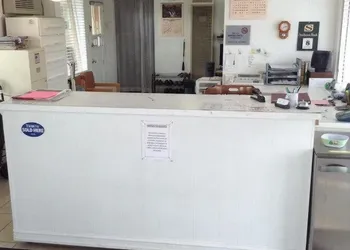 Ski's Western Motel hotel thumbnail 4