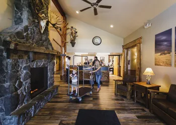 Ninepipes Lodge hotel thumbnail 5