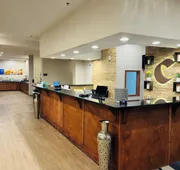 Comfort Suites Plymouth near US-30 hotel detail image 3