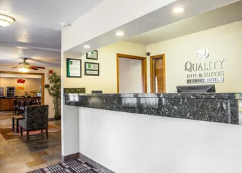 Quality Inn & Suites Ankeny - Des Moines hotel thumbnail 6