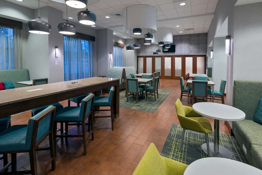 Hampton Inn & Suites Winston-Salem/University Area, NC hotel detail image 2