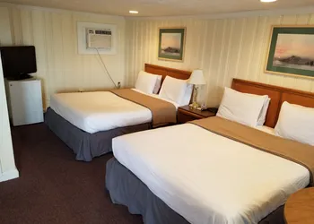 The Tides Motel hotel thumbnail 3