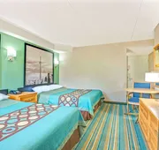 Super 8 by Wyndham Toronto East ON hotel detail image 7