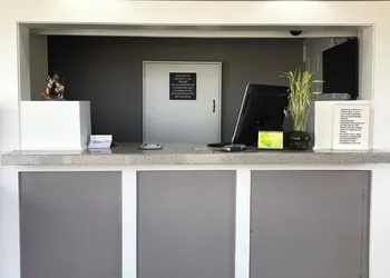 Hutchinson Inn hotel thumbnail 2