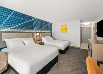 Comfort Inn & Suites Olathe - Kansas City hotel thumbnail 6