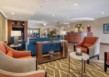 Comfort Suites Speedway - Kansas City hotel thumbnail 3