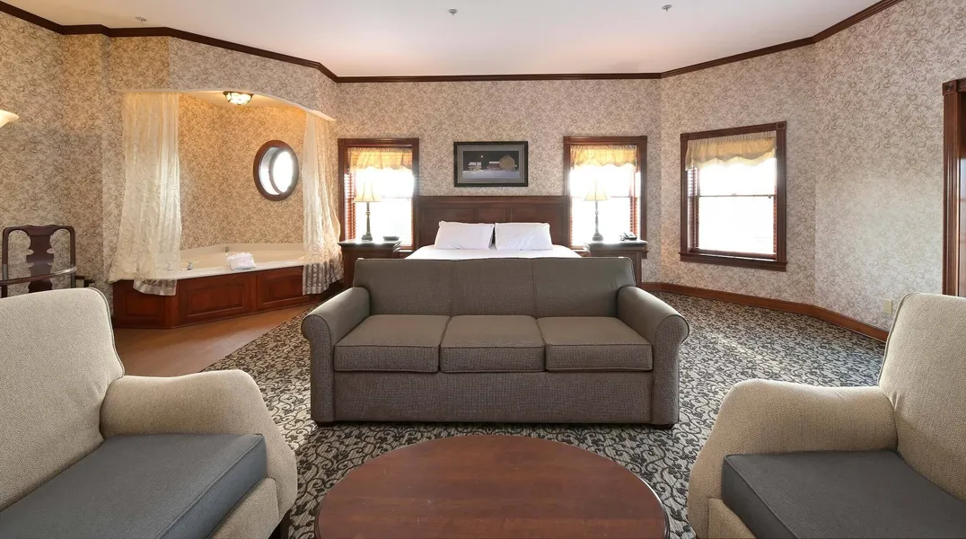 Carlisle Inn Sugarcreek hotel detail image 6