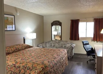 American Inn & RV Park hotel thumbnail 5