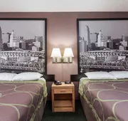 Super 8 by Wyndham Carrollton hotel detail image 7