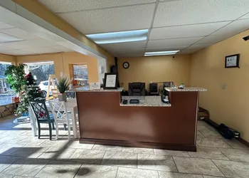 Americas Best Value Inn Franklin hotel thumbnail 3