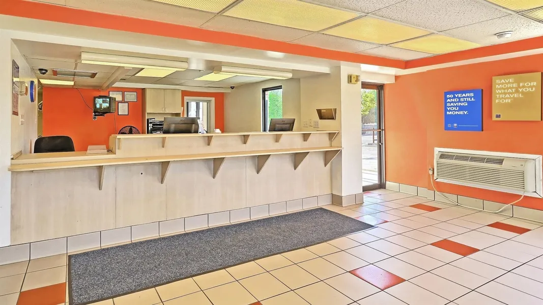 Motel 6 Maple Shade Township, NJ - Philadelphia - Mt Laurel hotel detail image 2