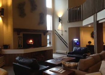 North Star Lodge and Resort hotel thumbnail 2