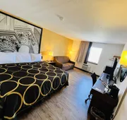 Super 8 by Wyndham Elizabethtown hotel detail image 5