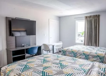 Studio 6 Claremore, OK hotel thumbnail 8
