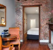 New Orleans Courtyard Hotel and Suites by the French Quarter hotel detail image 7