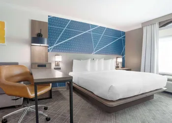 Comfort Inn & Suites New Orleans Airport North hotel thumbnail 7