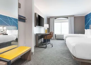 Comfort Inn & Suites New Orleans Airport North hotel thumbnail 8