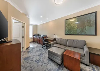 Best Western Plus Avita Suites hotel thumbnail 6