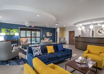 Comfort Suites Natchitoches hotel thumbnail 4
