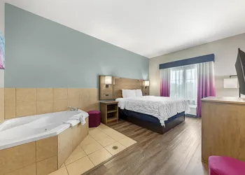Best Western Plus San Antonio East Inn & Suites hotel thumbnail 7