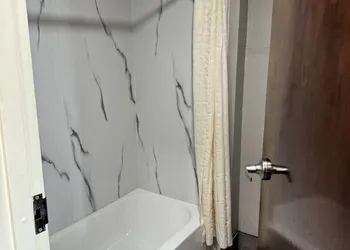 Nola Inn & Suites hotel thumbnail 8