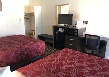 Econo Lodge Colorado Springs Downtown hotel thumbnail 4