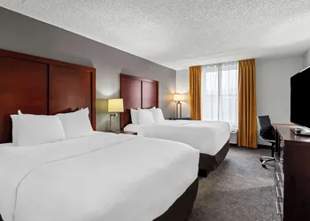 Comfort Inn & Suites Staunton hotel thumbnail 6