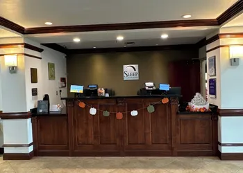 Sleep Inn & Suites Manchester near Arnold AFB hotel thumbnail 2