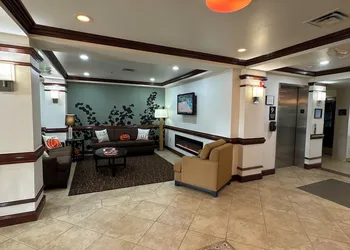 Sleep Inn & Suites Manchester near Arnold AFB hotel thumbnail 3