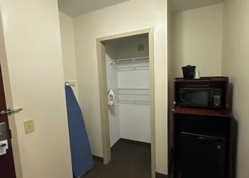 Sleep Inn & Suites Manchester near Arnold AFB hotel thumbnail 8