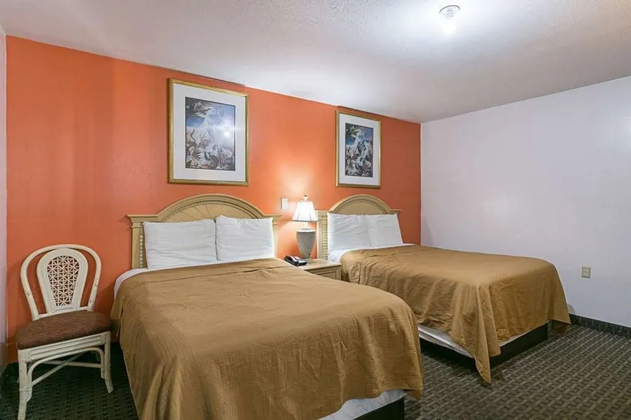Rodeway Inn & Suites Enterprise hotel detail image 2