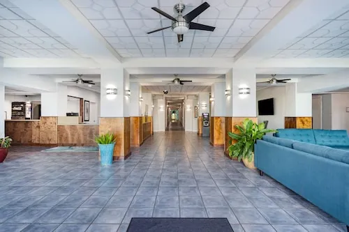 Coconut Palms Beach Resort II, an Ascend Collection Hotel hotel detail image 2