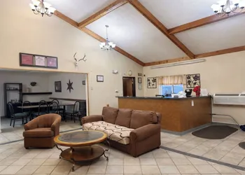 Lone Tree Inn hotel thumbnail 5